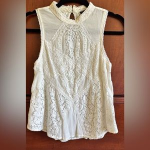 EUC American Eagle Boho Lace Top Cream Color Size S